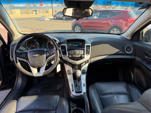 Used 2011 Chevrolet Cruze LT w/ RS Package image 9