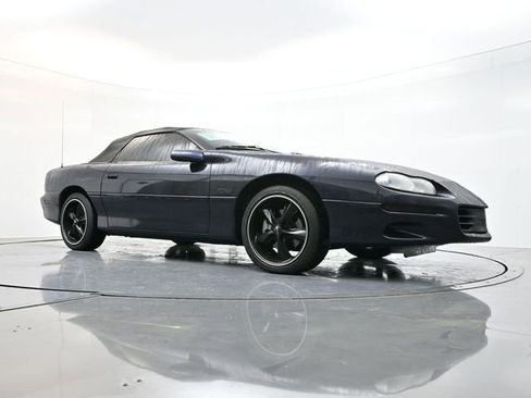 Used 2002 Chevrolet Camaro Z28 image 35