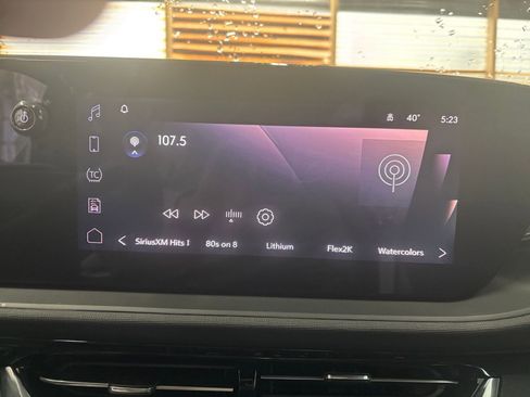 Used 2025 Buick Envista Sport Touring FWD image 20