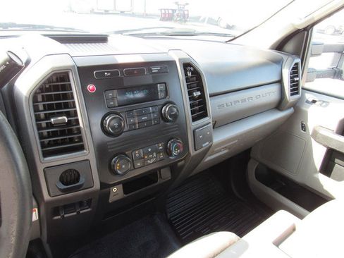 Used 2017 Ford F350 XL w/ Power Equipment Group RWD image 37