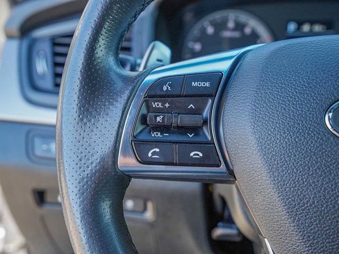 Used 2018 Hyundai Sonata Sport image 13