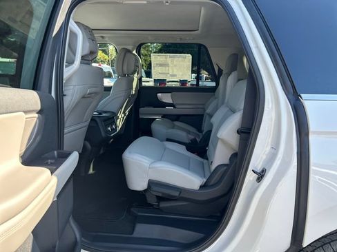 New 2027 Ford Expedition Max Active RWD image 25