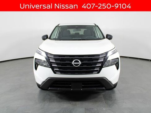 New 2026 Nissan Rogue S image 9