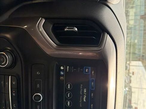 Used 2019 Chevrolet Silverado 1500 Custom Trail Boss w/ Custom Convenience Package AWD/4WD image 20