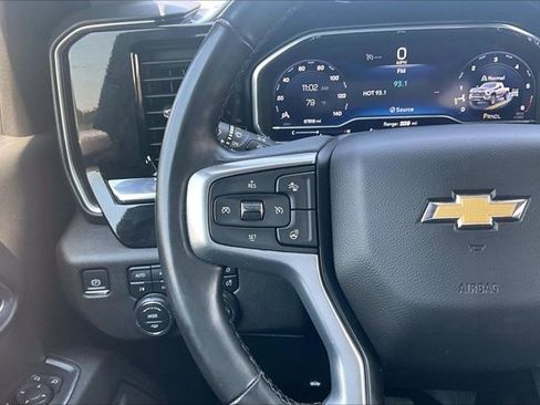 Used 2024 Chevrolet Silverado 2500 LTZ w/ LTZ Convenience Package AWD/4WD image 11