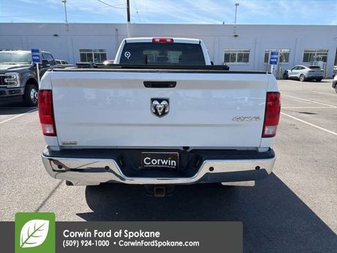 Used 2017 RAM 3500 Tradesman w/ Chrome Appearance Group AWD/4WD image 9