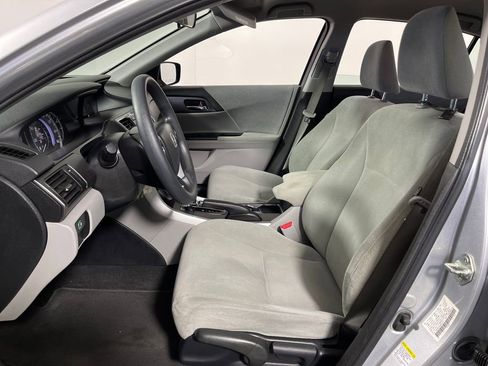 Used 2013 Honda Accord LX image 12