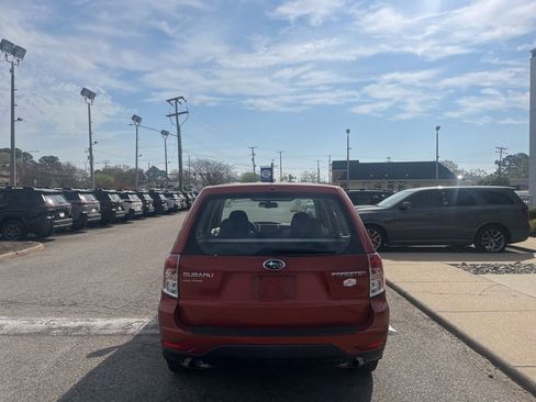 Used 2010 Subaru Forester 2.5X image 5