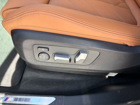 New 2026 BMW X5 xDrive40i w/ M Sport Package image 22