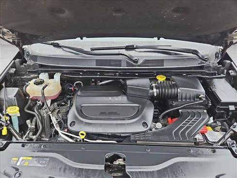 Used 2023 Chrysler Voyager LX FWD image 20