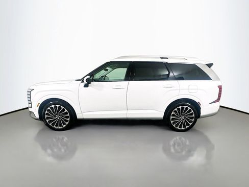 Certified 2026 Hyundai Palisade Calligraphy FWD image 8