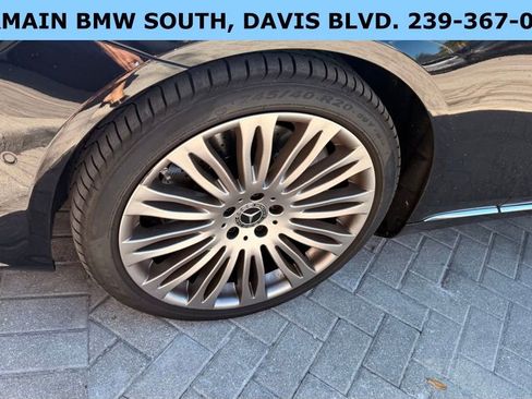 Used 2019 Mercedes-Benz S 560 Sedan image 18