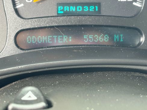 Used 2005 Chevrolet Avalanche Z71 w/ Preferred Equipment Group image 32