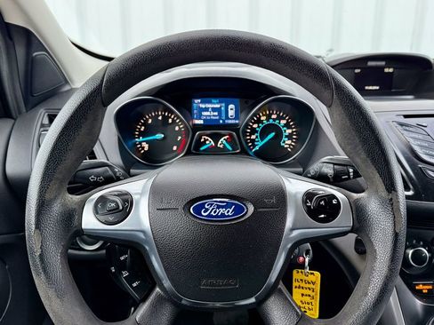 Used 2015 Ford Escape SE image 22