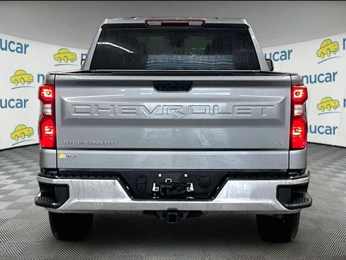 Used 2023 Chevrolet Silverado 1500 LT AWD/4WD image 5