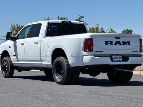 New 2026 RAM 3500 Laramie AWD/4WD image 5
