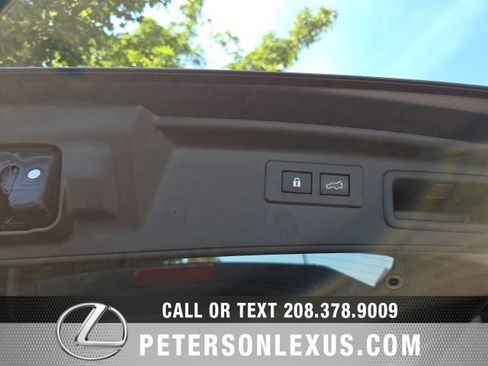 Used 2024 Subaru Forester Limited AWD/4WD image 20