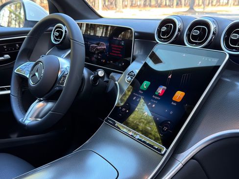 Used 2026 Mercedes-Benz GLC 300 image 20