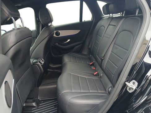 Used 2022 Mercedes-Benz GLC 300 image 13