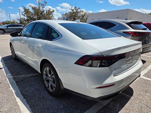 Used 2024 Honda Accord EX image 4