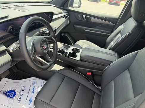 New 2026 Buick Enclave Sport Touring w/ LPO, Floor Liner Package AWD/4WD image 16