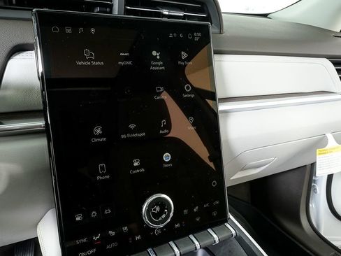 New 2026 GMC Terrain Denali image 13