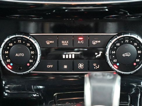 Used 2015 Mercedes-Benz G 550 image 32