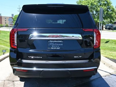 Used 2024 GMC Yukon XL SLT w/ SLT Premium Package AWD/4WD image 6