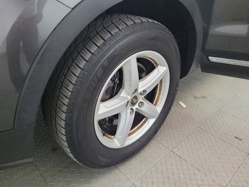 Used 2017 Ford Explorer XLT AWD/4WD image 31