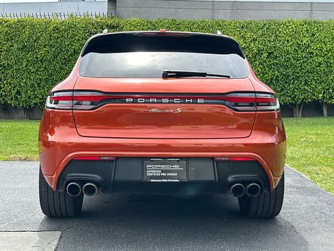 Certified 2022 Porsche Macan S image 7
