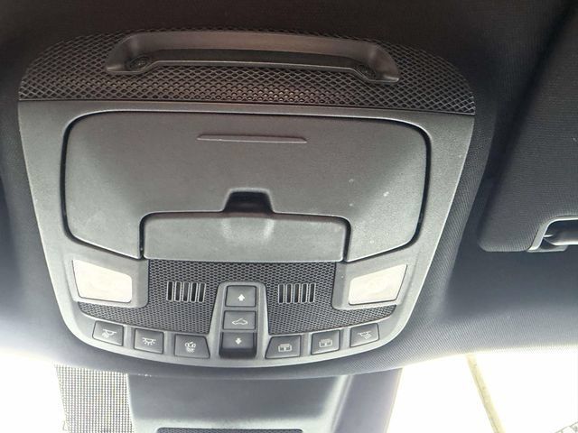 Used 2020 Ford Expedition XLT w/ Equipment Group 202A AWD/4WD image 33