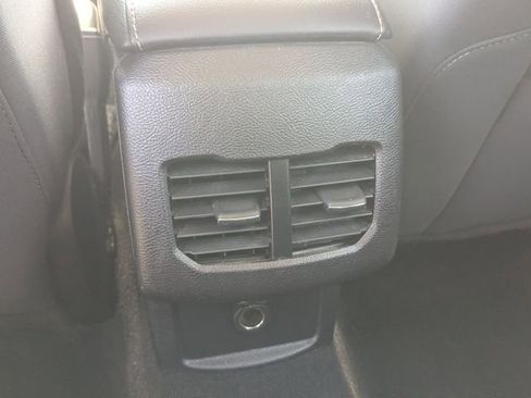 Certified 2020 Ford Fusion SE FWD image 23