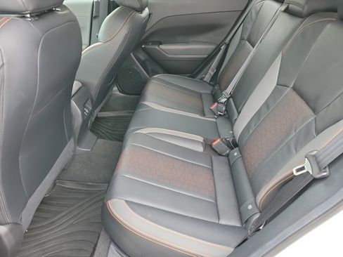 Used 2024 Subaru Crosstrek 2.5i Limited w/ Popular Package #3A image 10