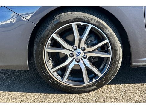 Used 2017 Subaru Impreza 2.0i Limited w/ Popular Package #2A image 26