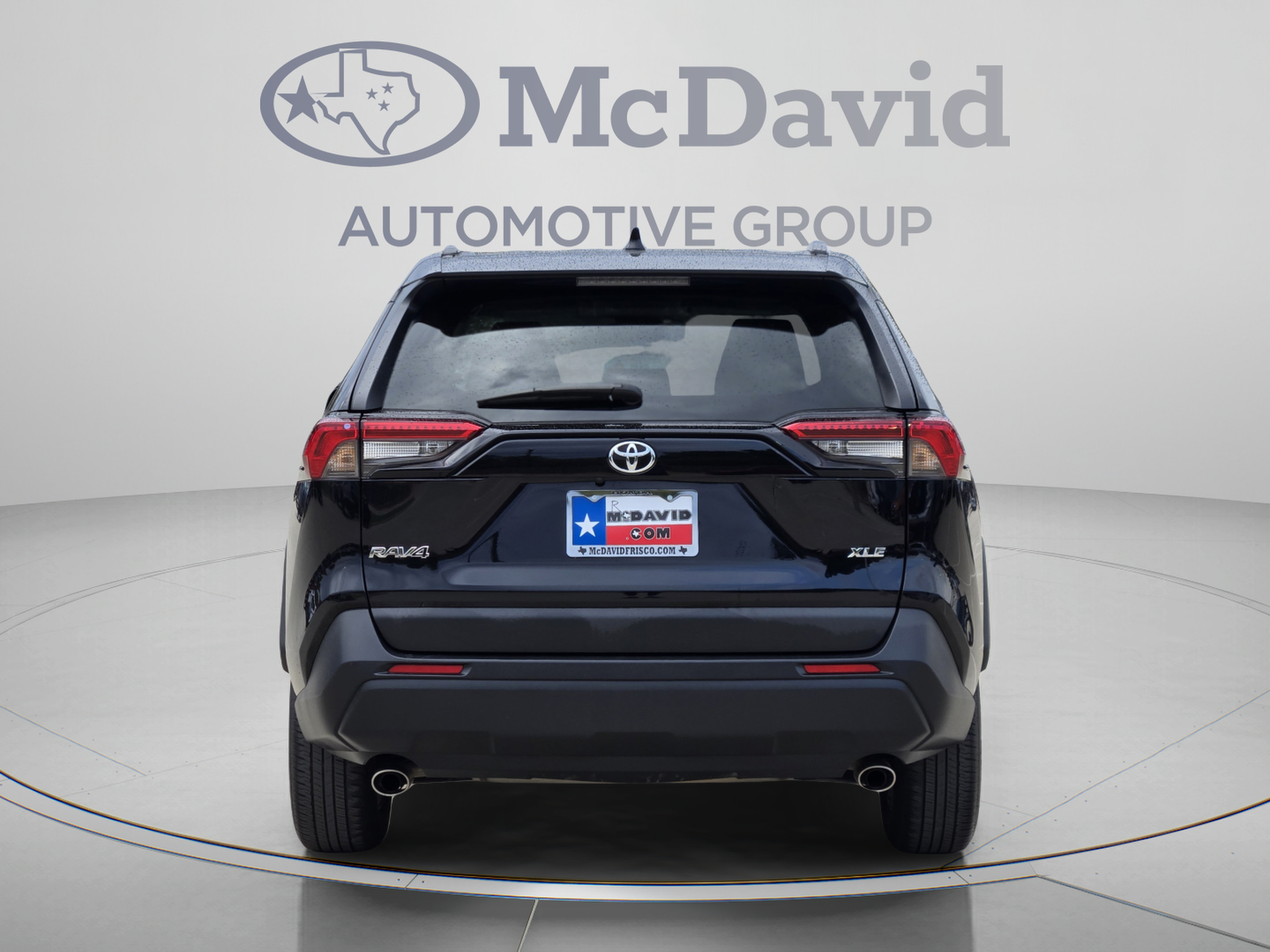 Used 2025 Toyota RAV4 XLE FWD image 5