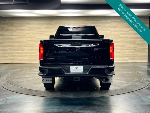 Used 2025 Chevrolet Silverado 2500 High Country w/ High Country Premium Package AWD/4WD image 21