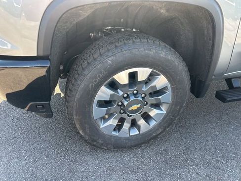 New 2026 Chevrolet Silverado 2500 Custom w/ Custom Value Package image 10