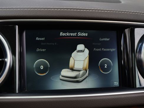 Used 2017 Mercedes-Benz SL 550 550 Roadster / 4.7L V8 / Massa image 14