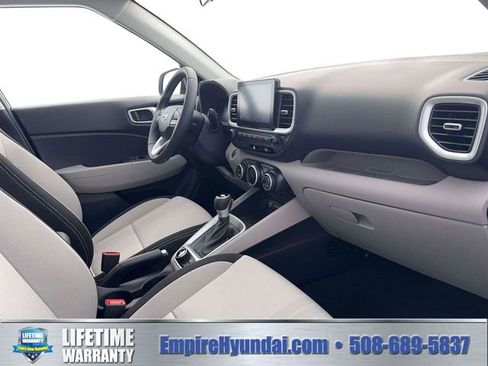 New 2026 Hyundai Venue SEL image 15