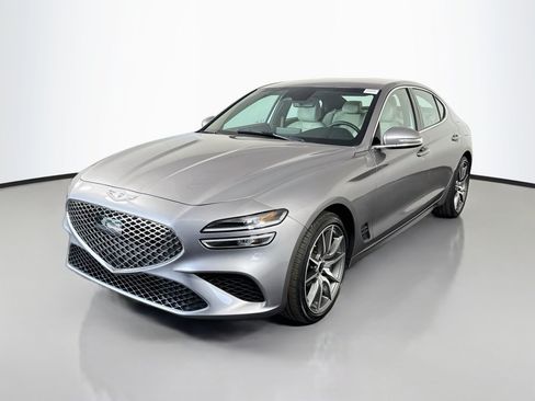 Used 2025 Genesis G70 2.5T RWD image 4