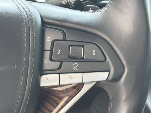 Used 2021 Cadillac Escalade Premium Luxury Platinum w/ LPO, Radiant Package AWD/4WD image 29