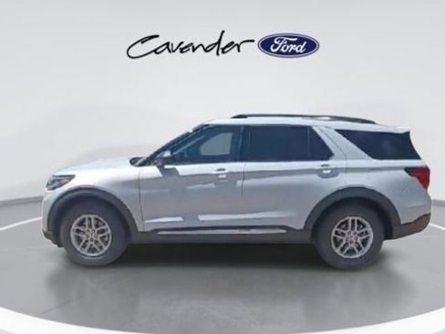 New 2025 Ford Explorer Active w/ Active Comfort Package image 5