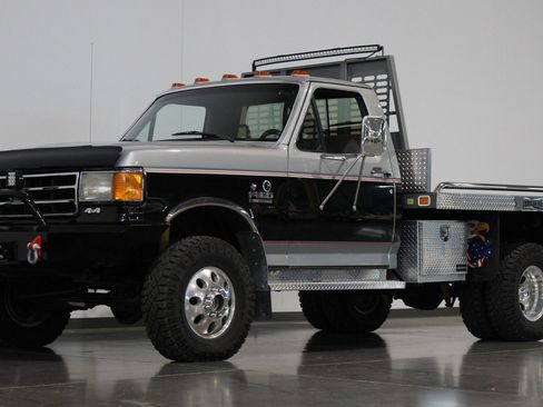 Used 1991 Ford F350 4x4 Regular Cab image 40
