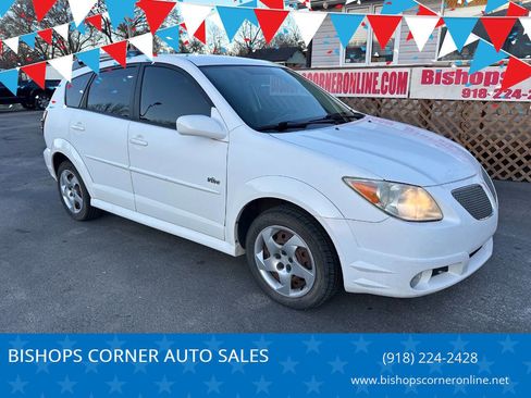 Used 2007 Pontiac Vibe w/ Sun And Sound Package image 1
