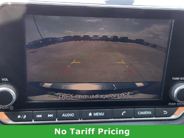 Used 2024 Nissan Rogue SV FWD image 18