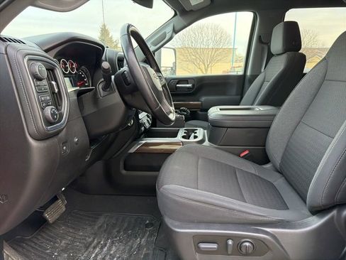 Used 2022 Chevrolet Silverado 2500 LT w/ Convenience Package image 14