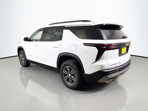 New 2026 Chevrolet Traverse LT w/ LPO, Floor Liner Package AWD/4WD image 7