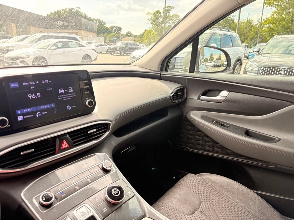 Used 2022 Hyundai Santa Fe SE FWD image 20