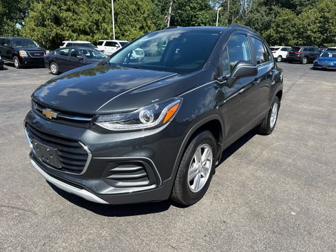 Used 2019 Chevrolet Trax LT w/ Driver Confidence Package AWD/4WD image 7