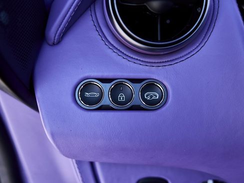 Used 2022 McLaren 765LT Base image 57